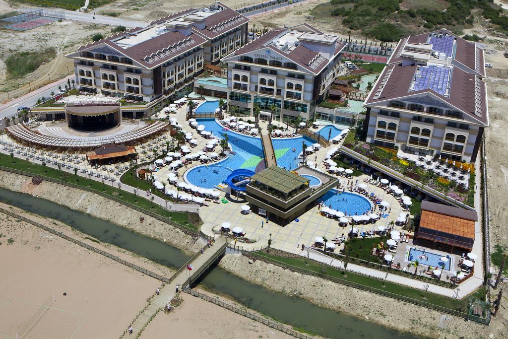 Crystal Palace Luxury & Resort Side