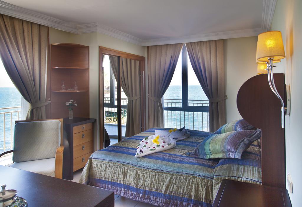 Yali Bed & Breakfast 3*