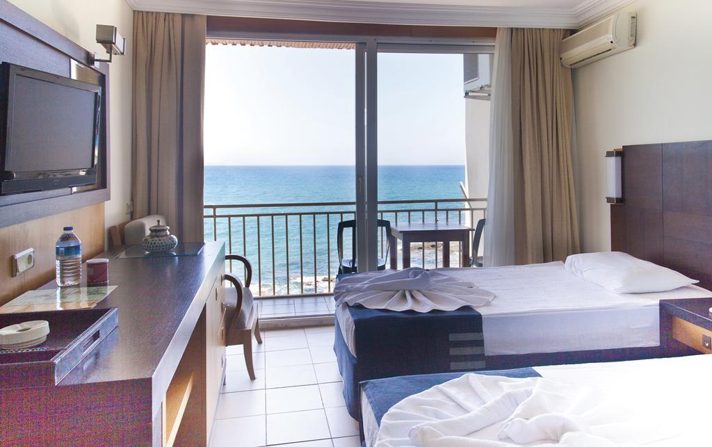 Yali Bed & Breakfast Side