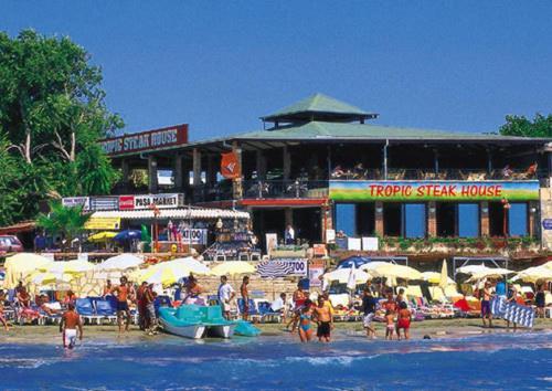 Tropic Club 3* Side