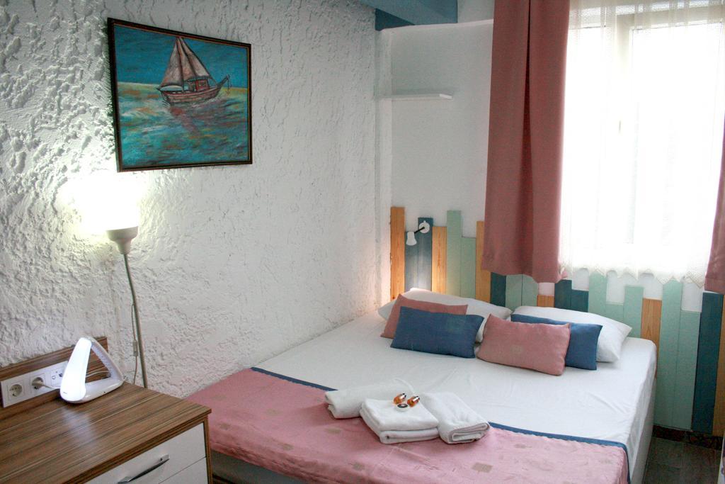 Hotel Aladeniz 2*