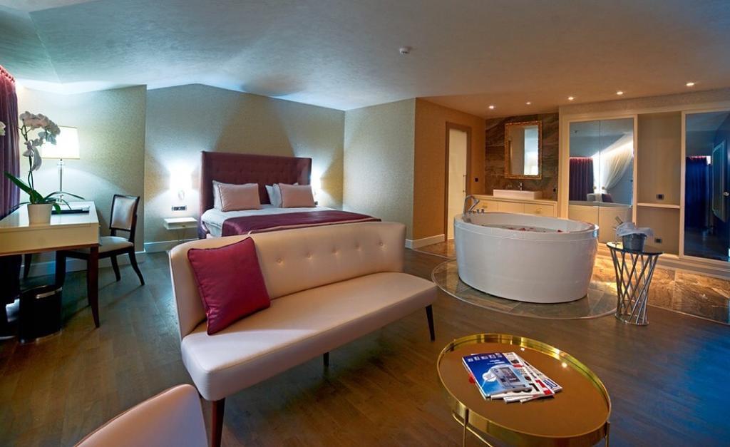 Taba Luxury And Istanbul
