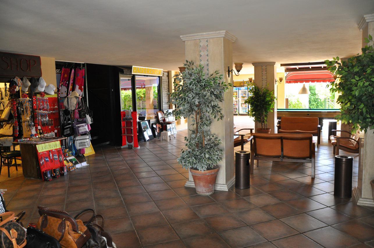 Club Turquoise Aparthotel 3*