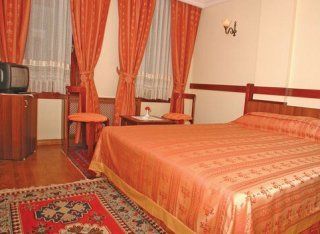 Hippodrome Hotel