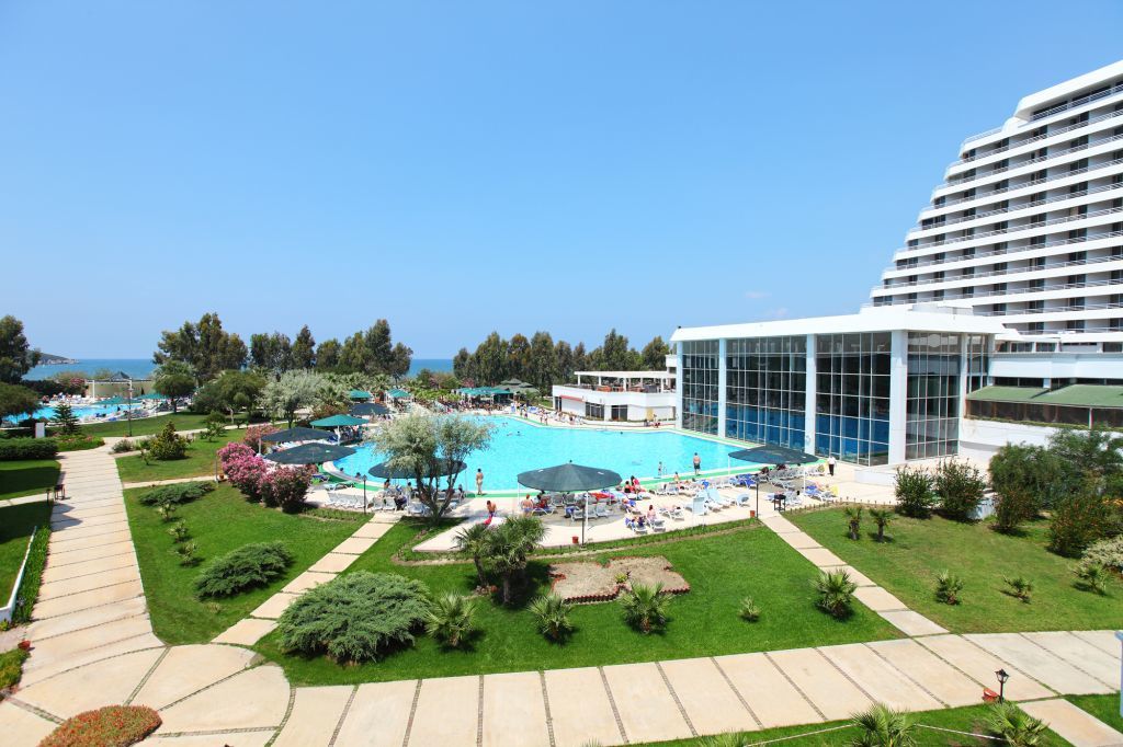 Palm Wings Ephesus Resort 5*