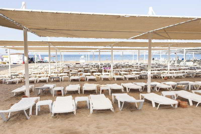 Dream Family Club Resort 4*