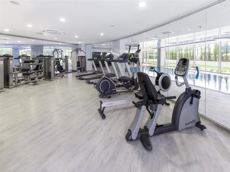 Ramada & By Wyndham Izmir Hotel