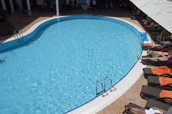 Hotel Holiday City 4*
