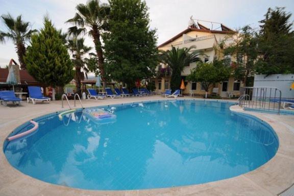 Caretta Apartment *
