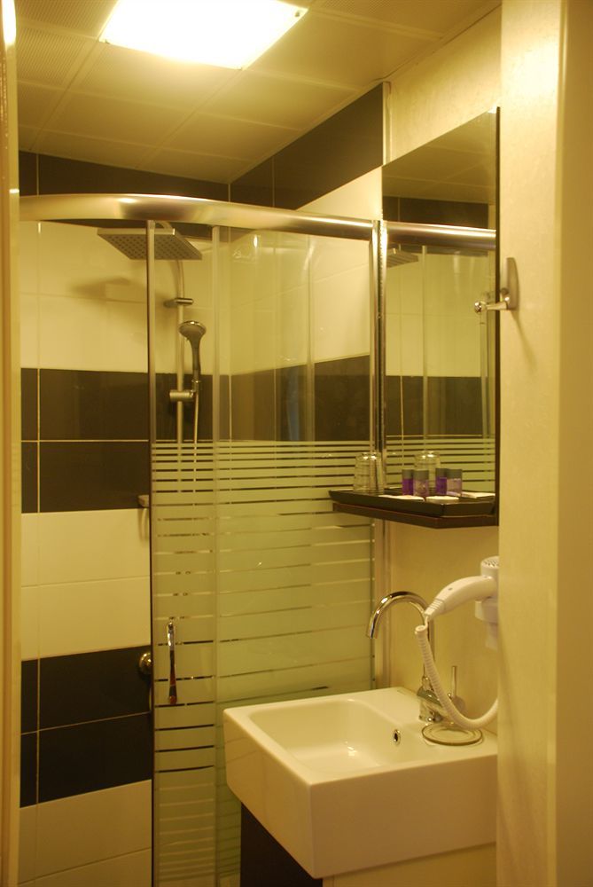 Hotel Mini