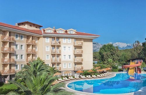 Akka Claros Resort