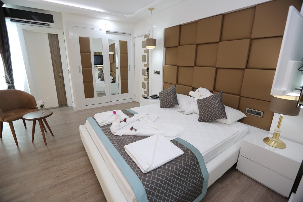 Elips Royal & 4* Antalya