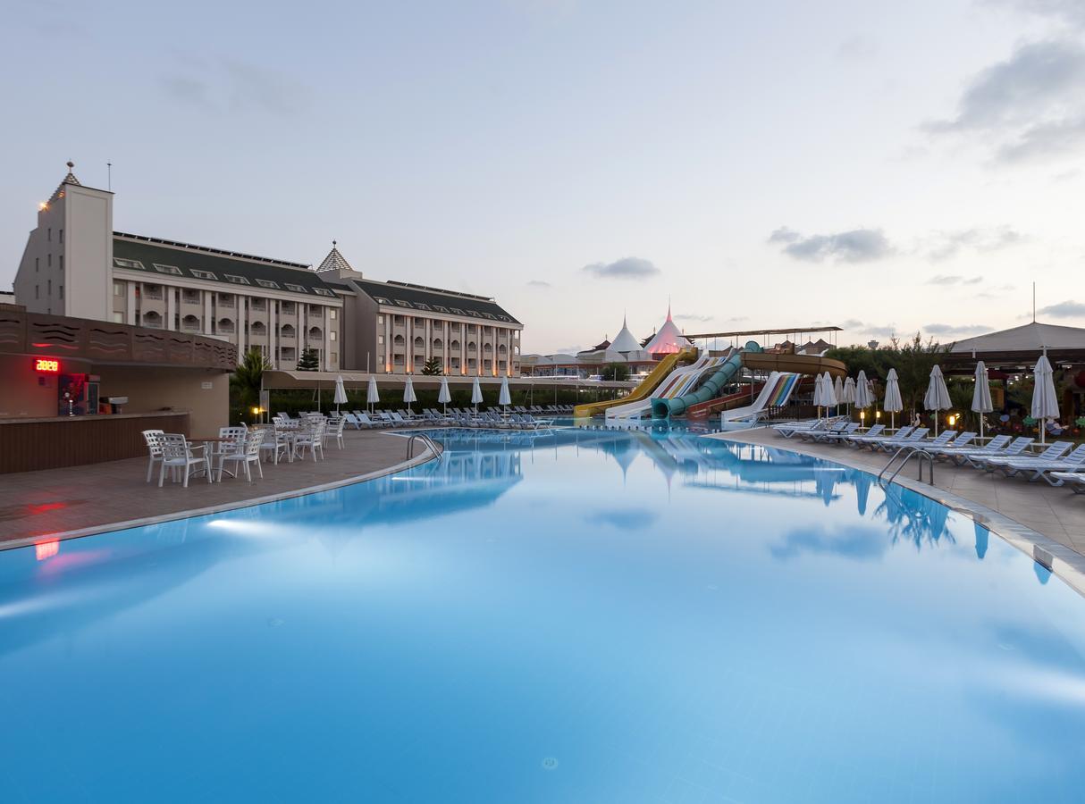 Calimera Hane Garden 5* Side
