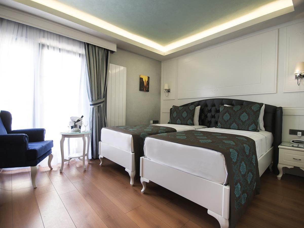 Antusa Palace & 4*