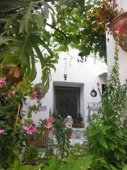 Denizati Pension Hostel *