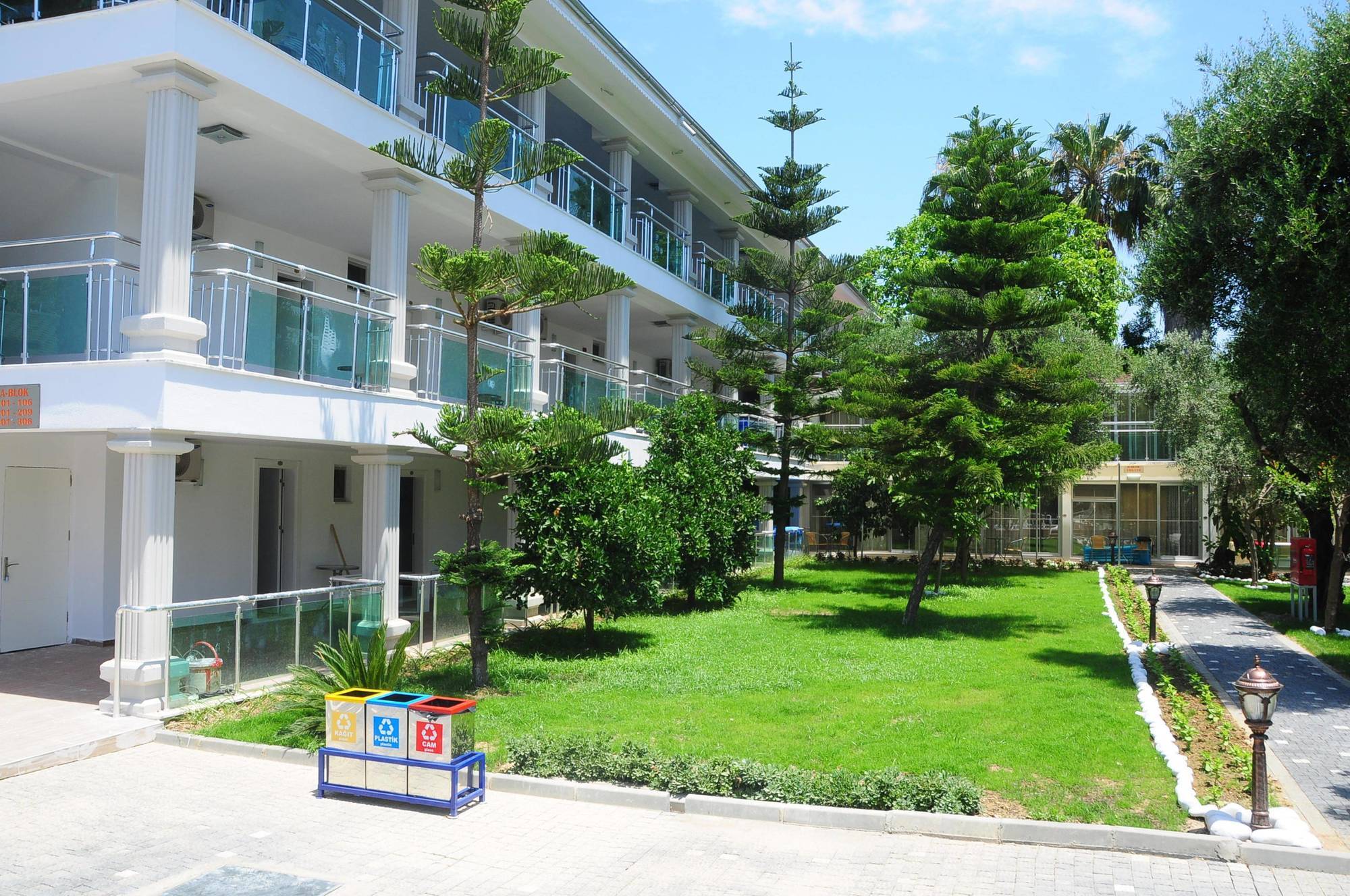 Hotel Clover Magic Altinkum Park 3*