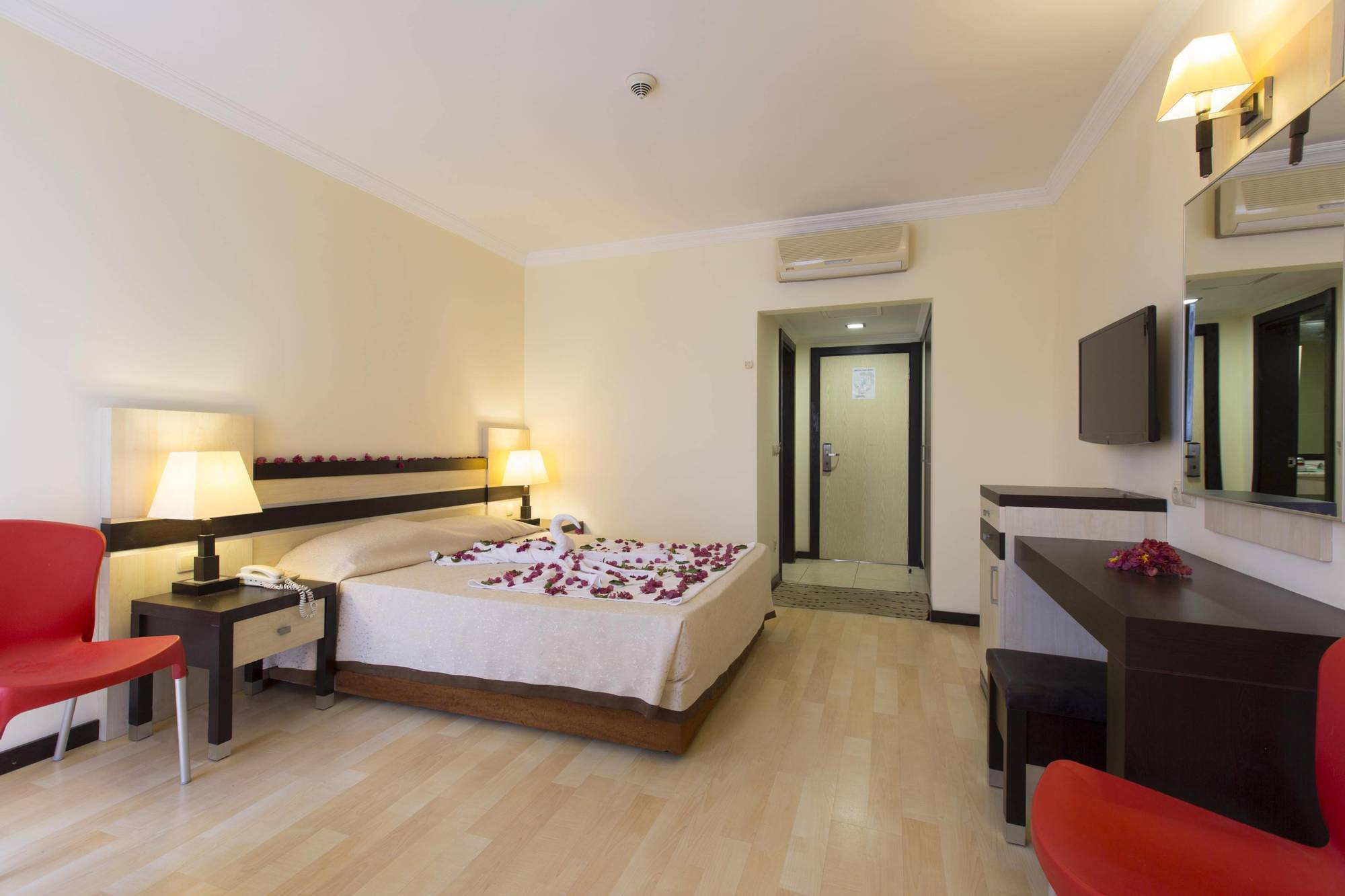 Hotel Orfeus Park 4*