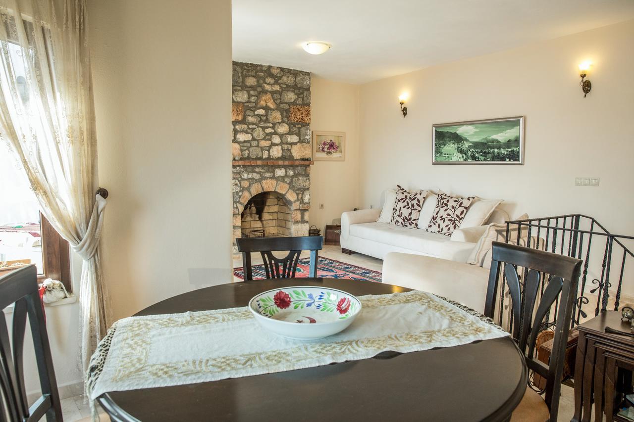 Two Stone Homes Metis Villa *