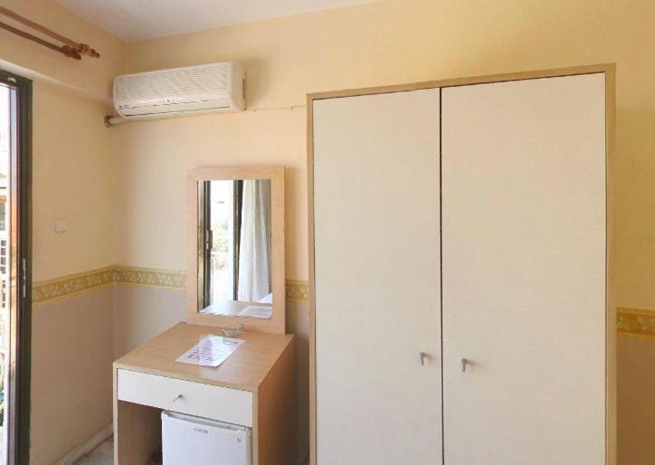 Rosy Bed & Breakfast 2*