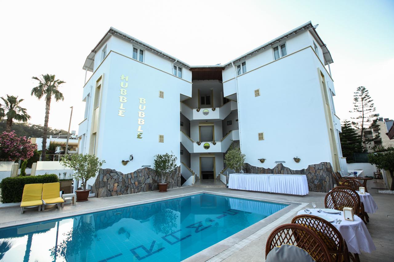 Hubble Bubble Aparthotel *