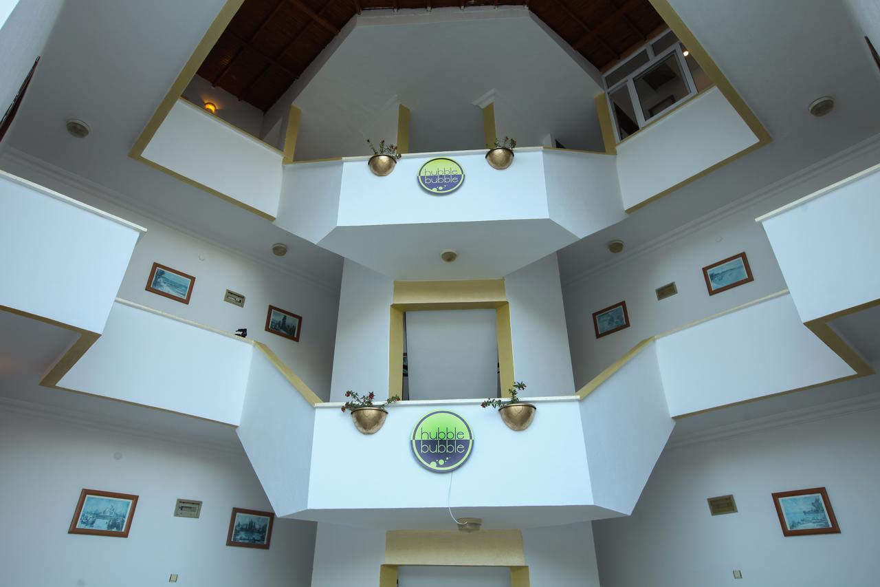Aparthotel Hubble Bubble