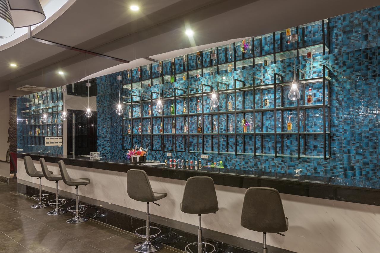 Crown Sunshine Ultra Hotel 5*
