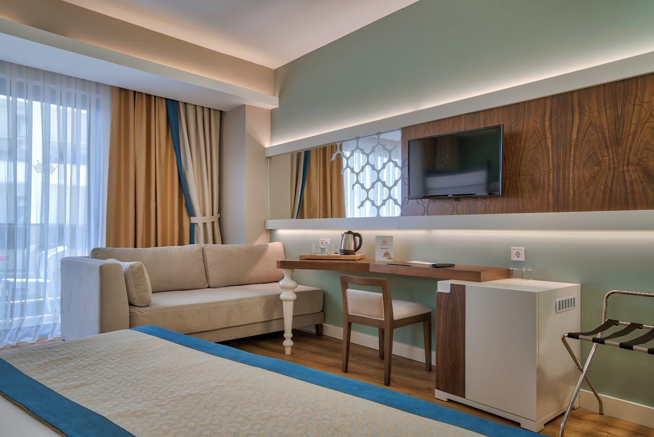 Crown Sunshine Ultra Hotel 5*