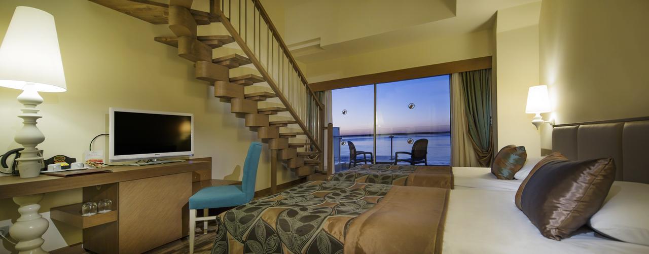 Kilikya Palace Goynuk 5*
