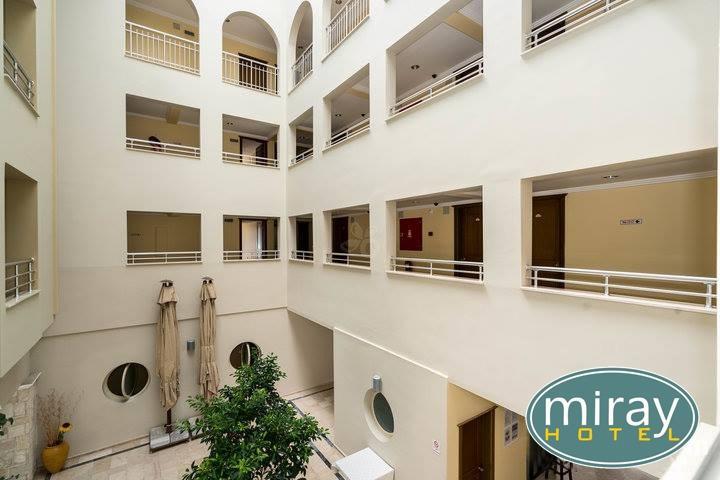Hotel Miray 3*