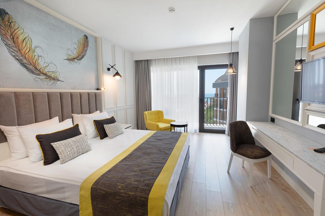 Hotel The Raga Ultra (adults Only)