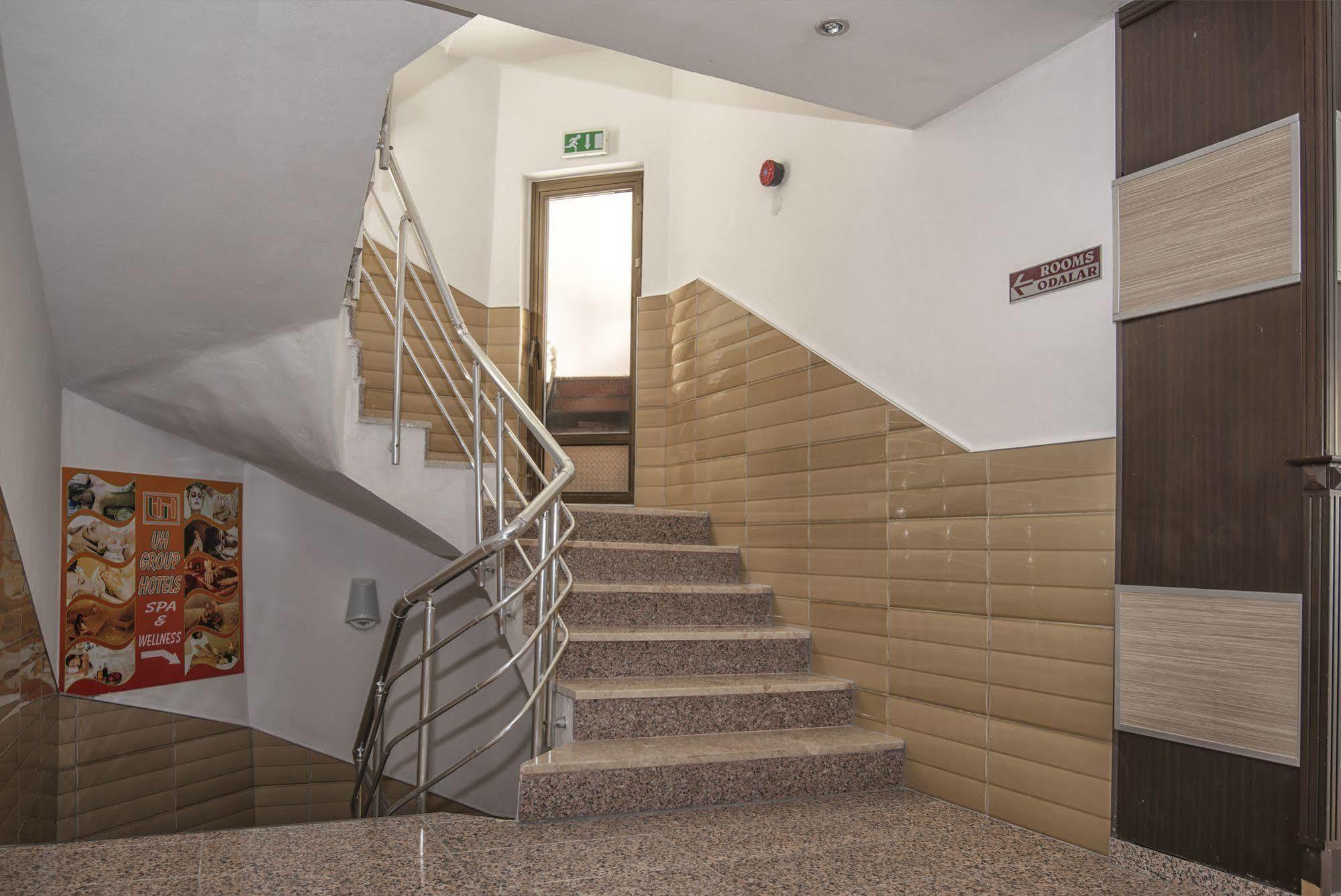 Hotel Kleopatra Develi 2*