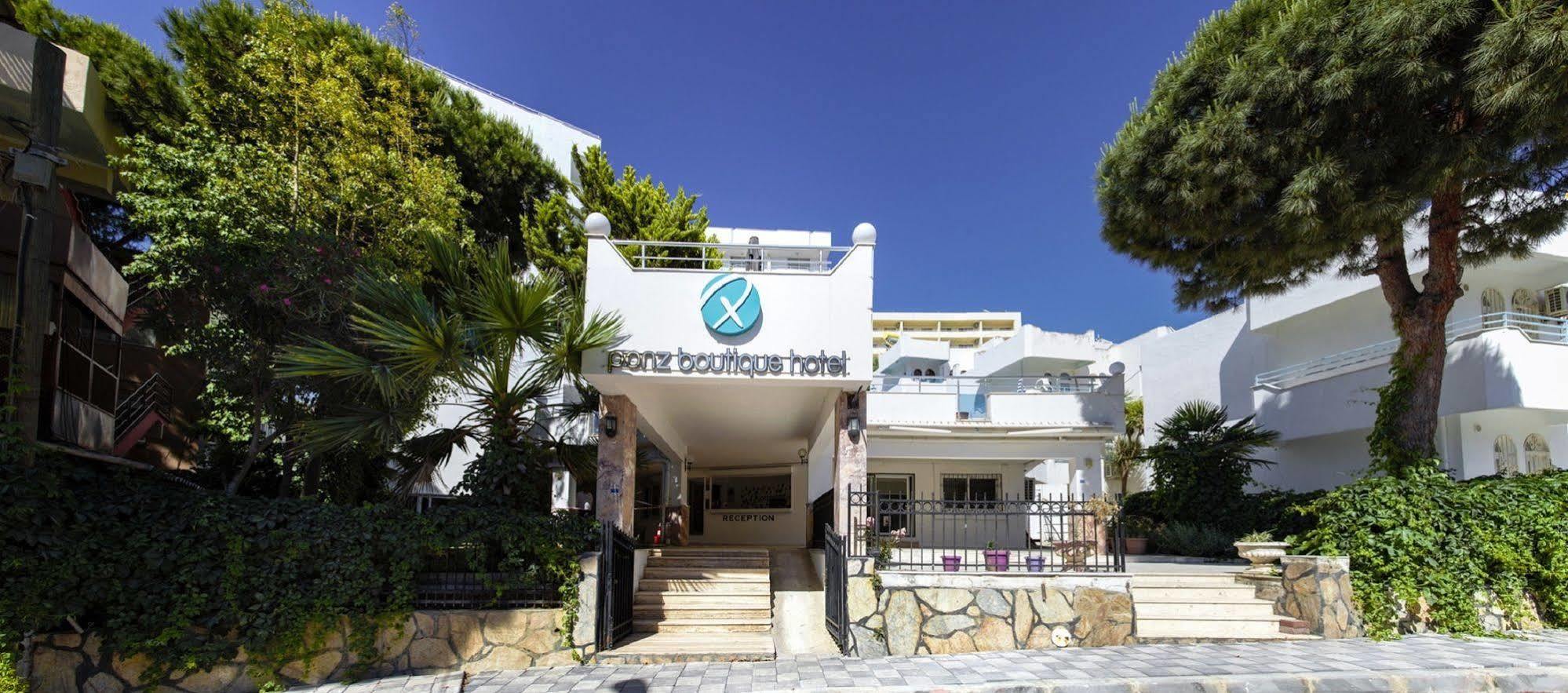 Ponz Hotel Hotel