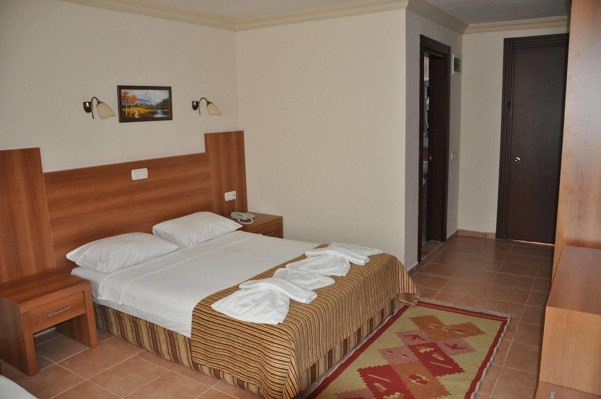 Hotel Mg Moms