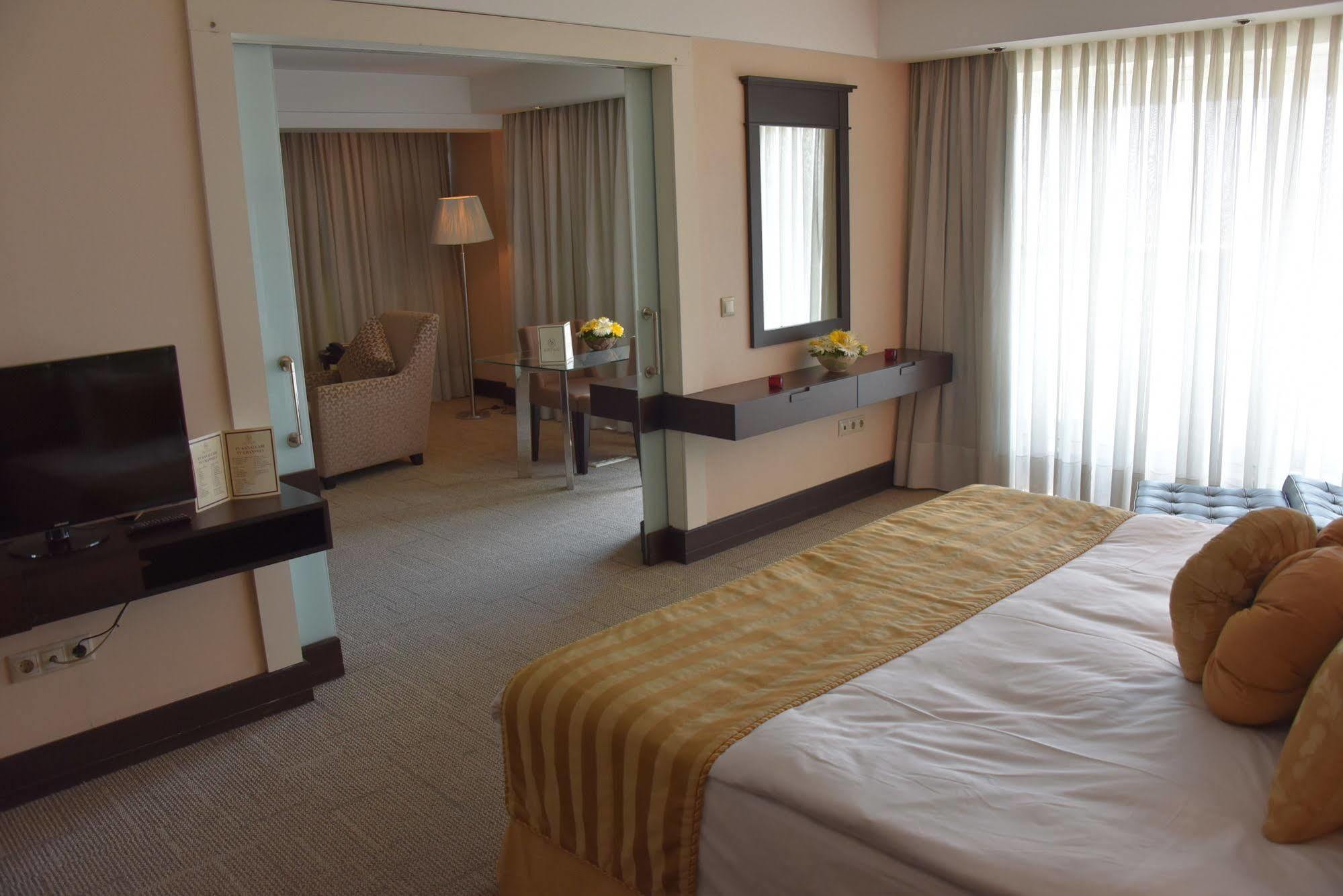 Hotel Ege Palas