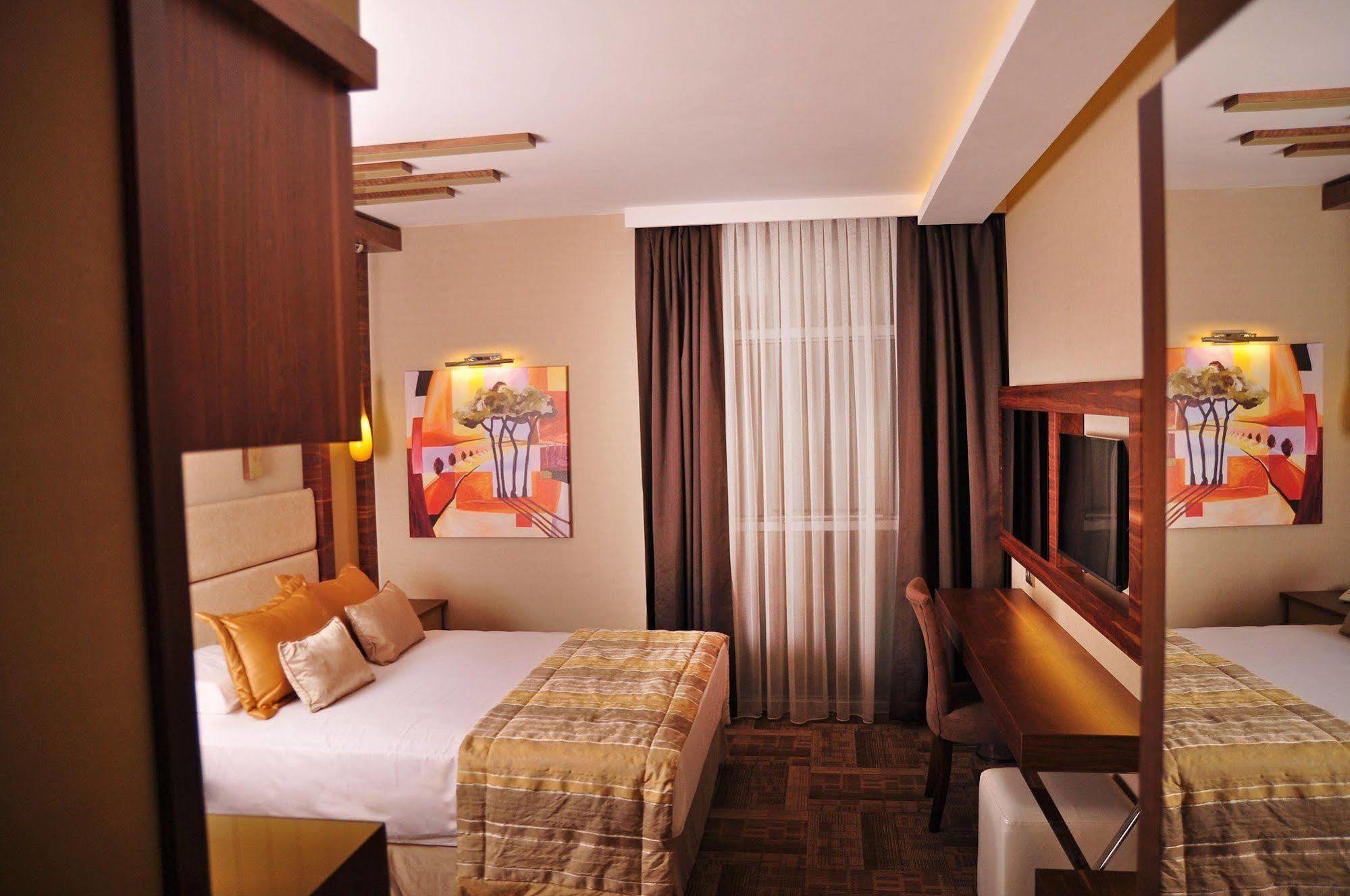 Avin Izmir