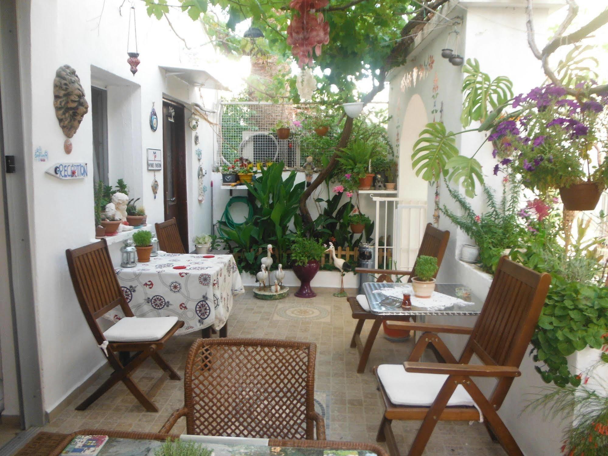 Hostel Denizati Pension