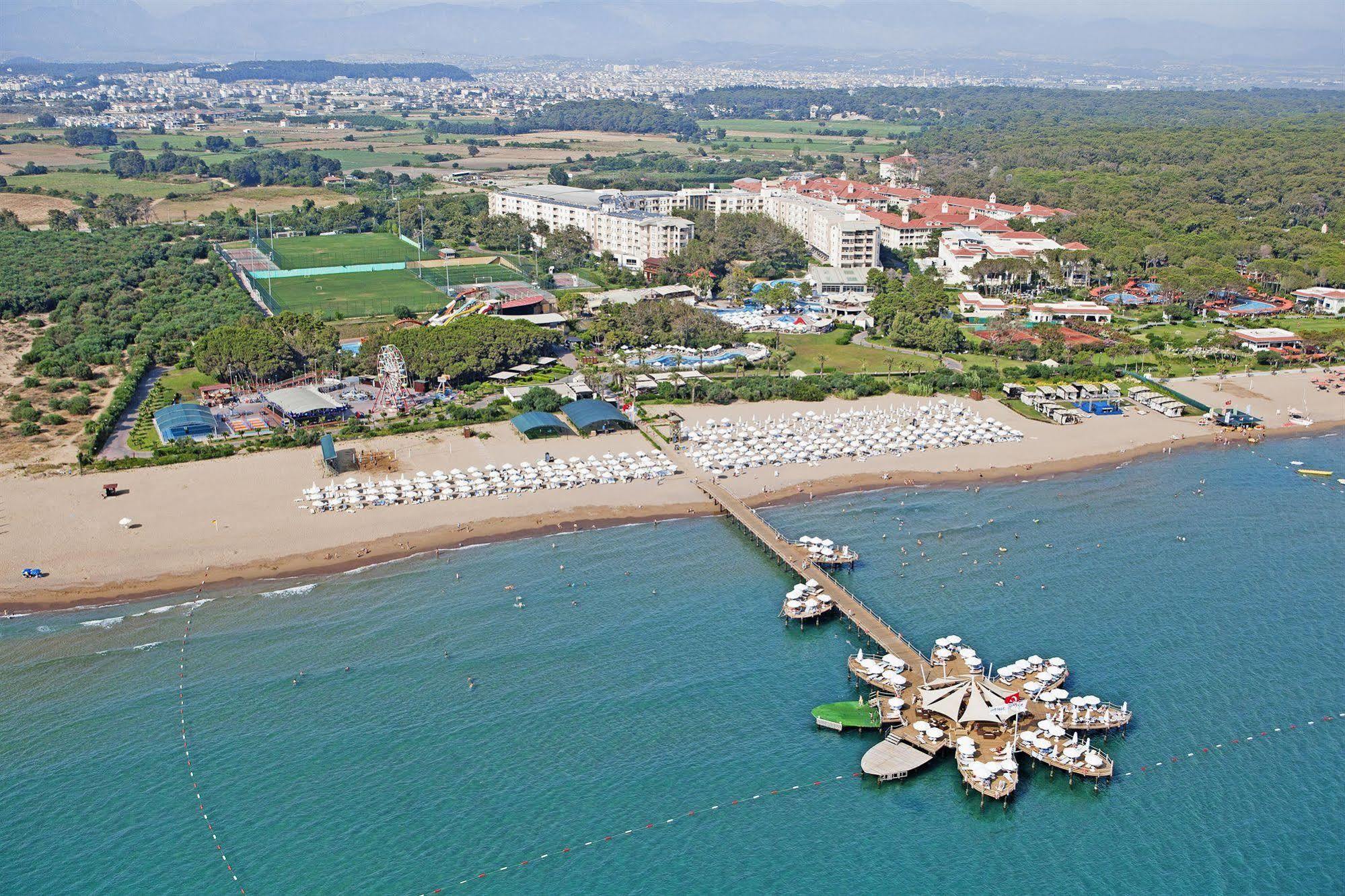 Sueno Resort Side