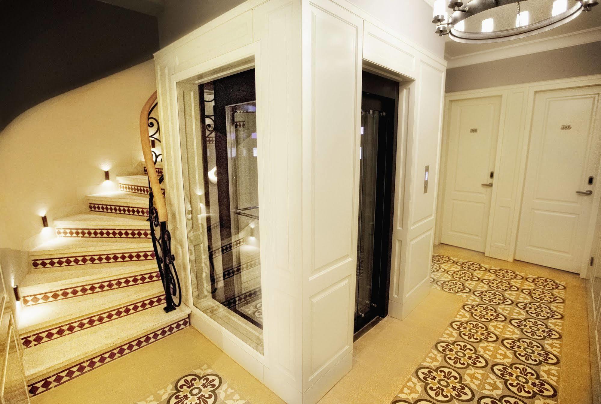 Miniature Hotel 3*