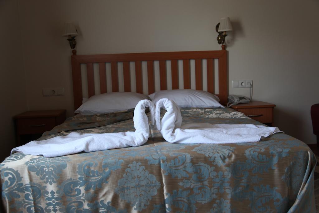 Hotel Ave Maria