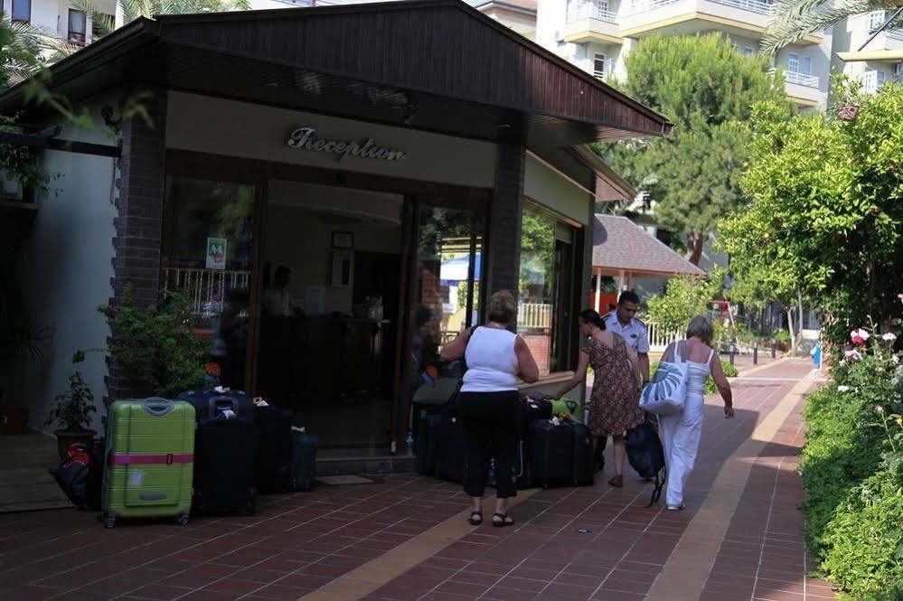 Orient Hotel 3*