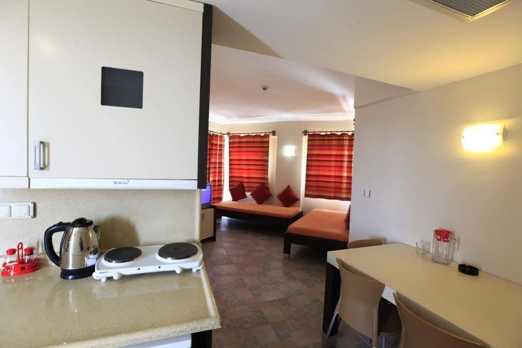 Hotel Hanay Suit 3*