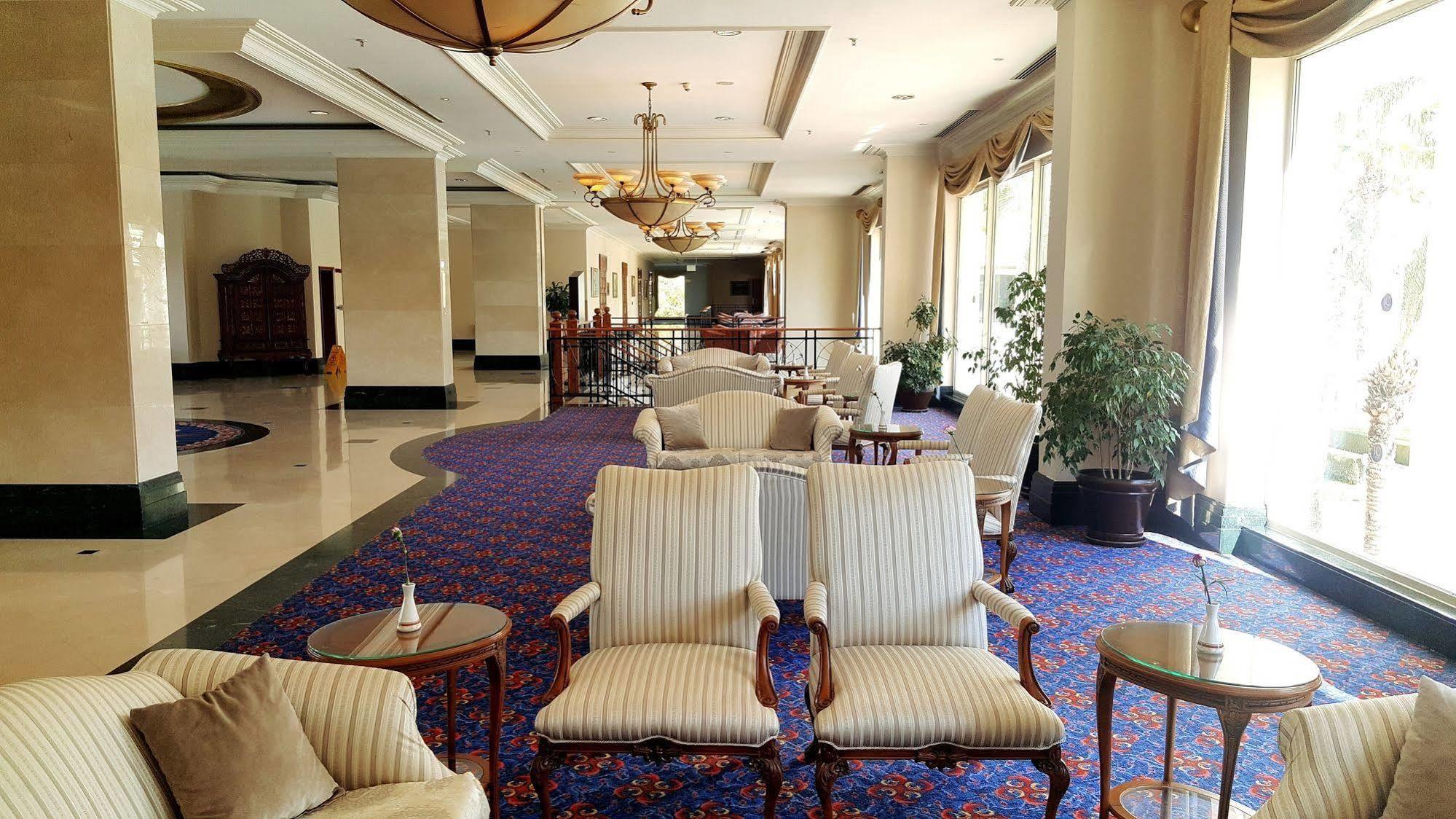 Ic Airport Hotel 4*