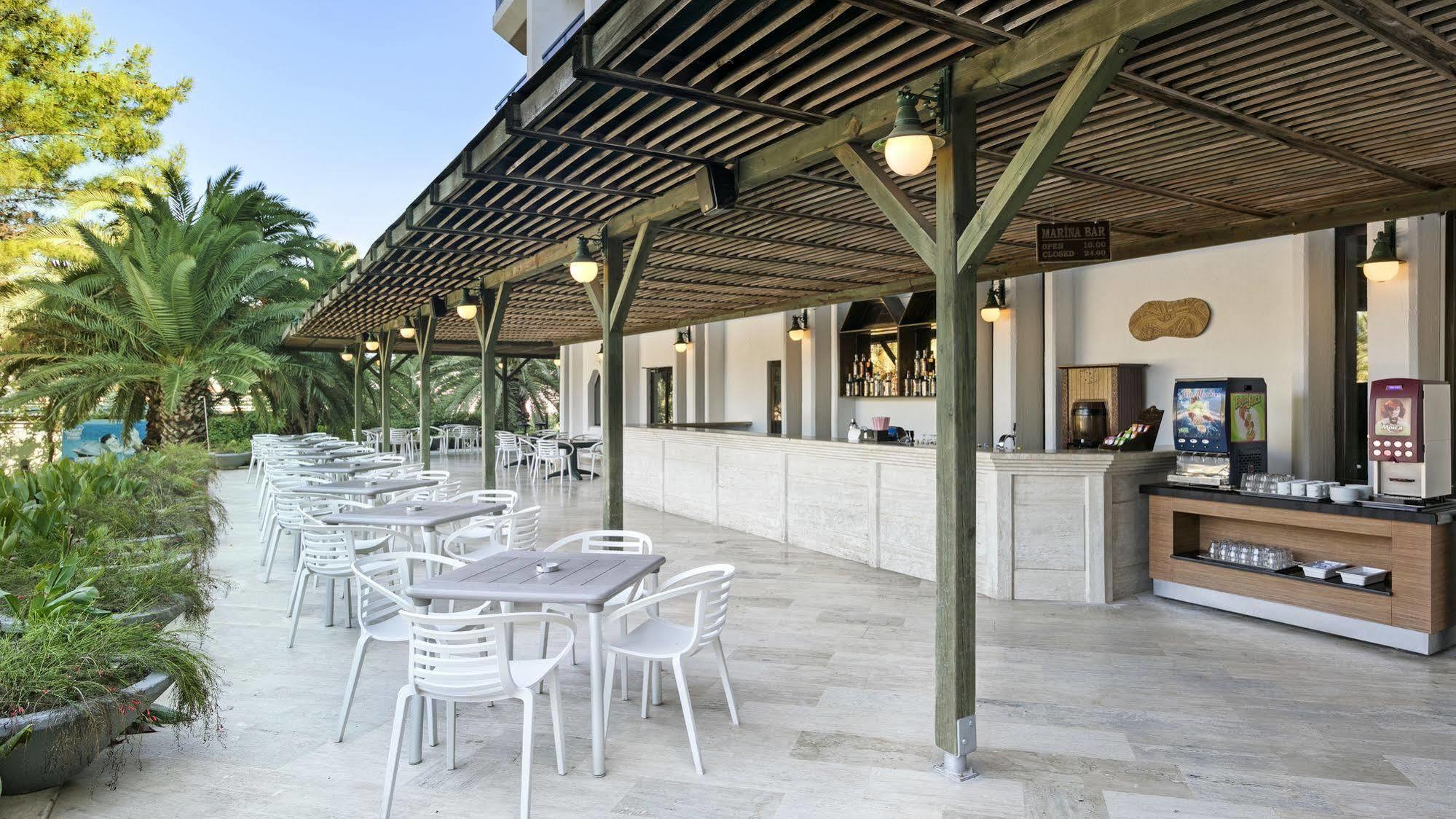 Hotel Oezkaymak Marina - Ultra Inklusive 5*