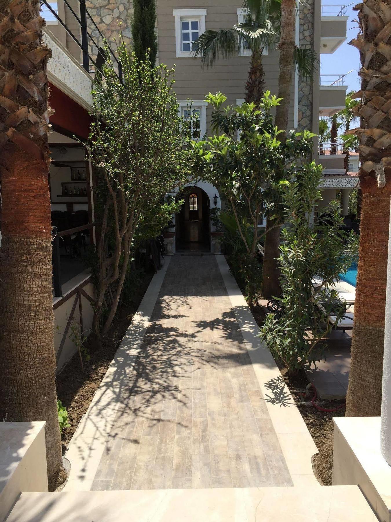 Hotel Boutique Nergiz 3*