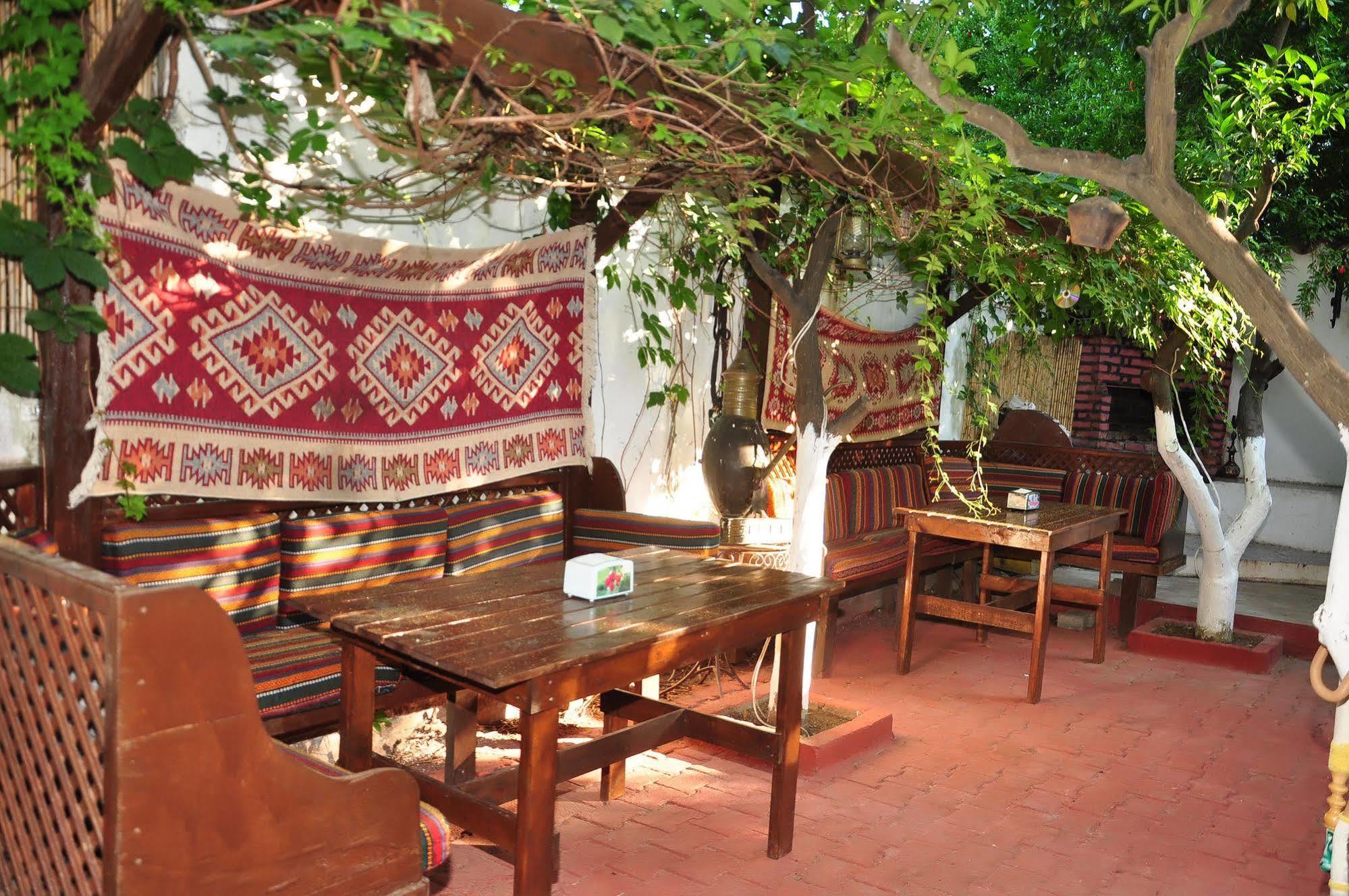 Hotel Kaliptus 2*
