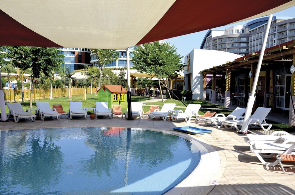 Resort Baia Lara 5*