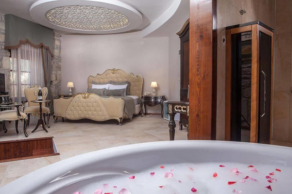 La Petra Hotel 3*
