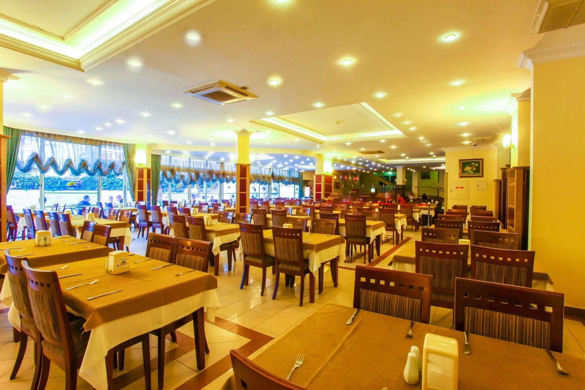 Kleopatra Royal Palm Resort