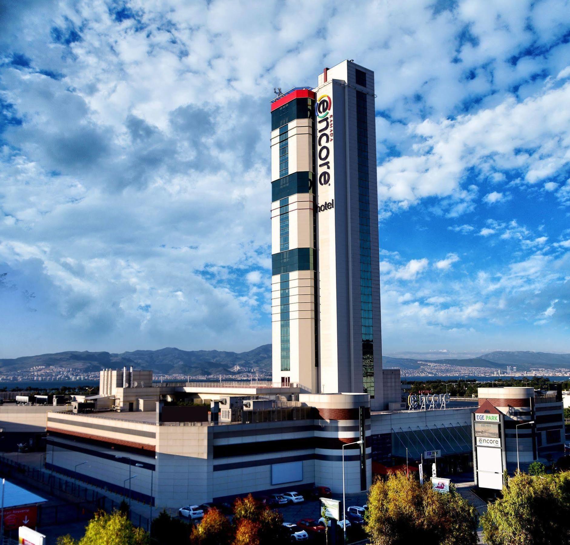 Ramada Encore By Wyndham Hotel Izmir