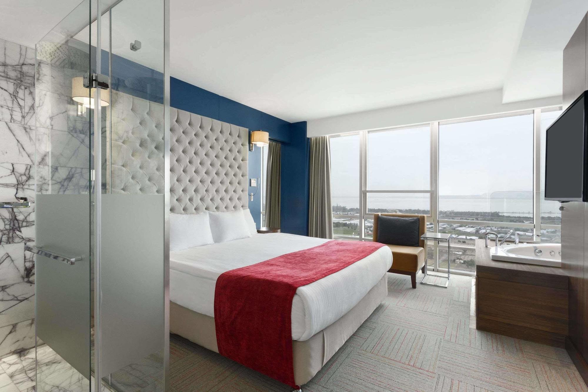 Ramada Encore By Wyndham Izmir